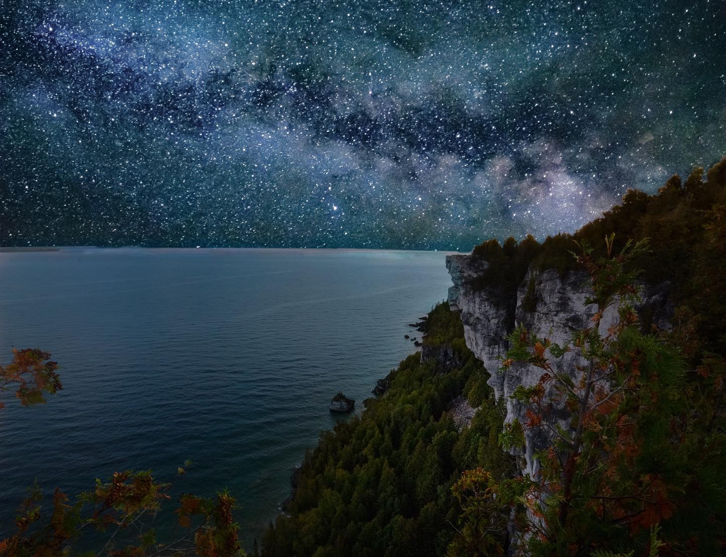 photo of the milky way in the night sky over Georgian Bay